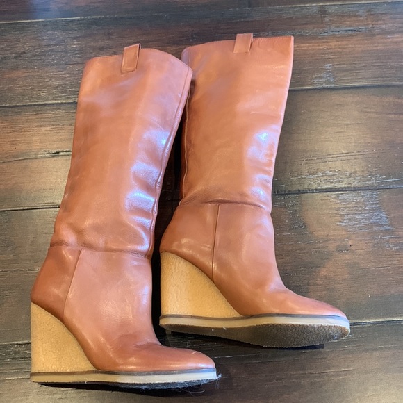 Zara Shoes - Tall Zara boots